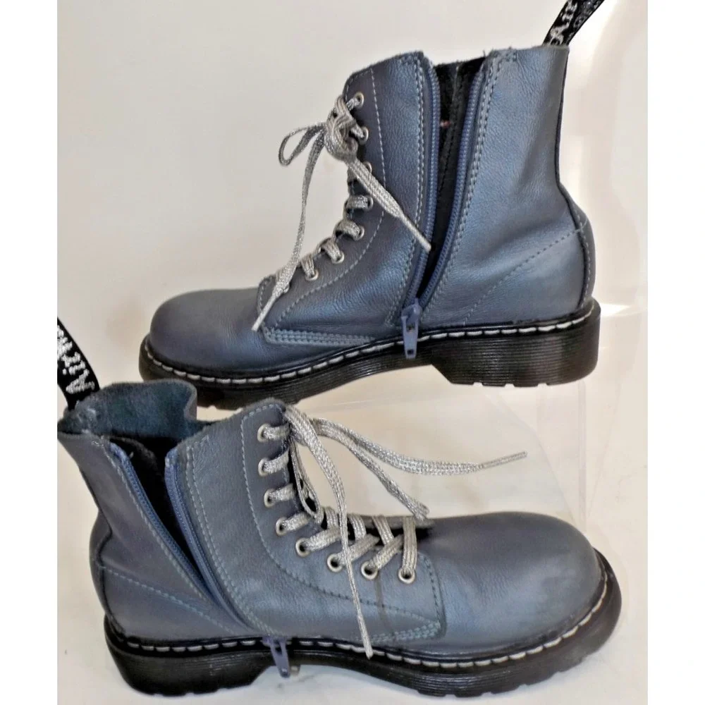 Dr. Martens DOCA 1460 Pascal Boot Gunmetal Metallic SPARKLE LACE unisex -GIRLS 5